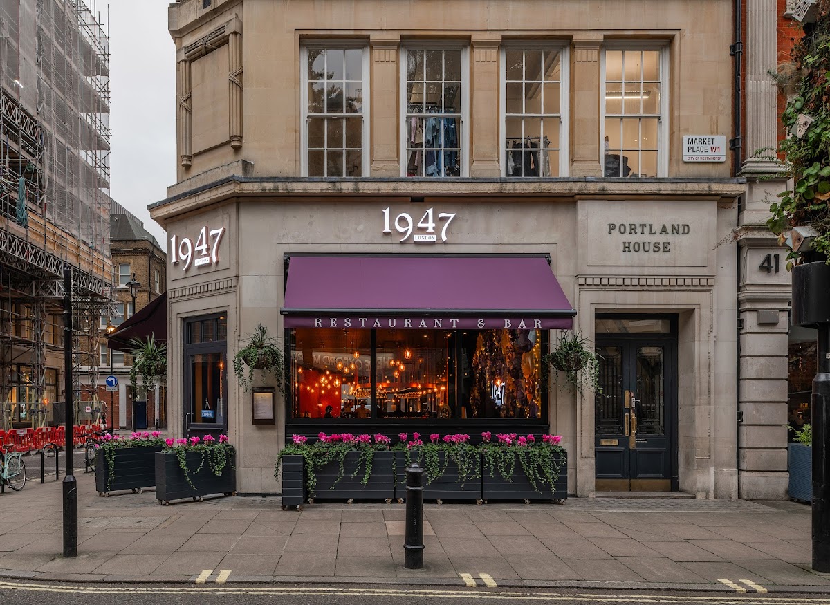 1947 London restaurant