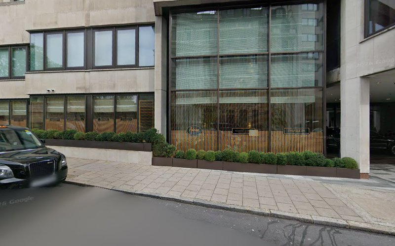 6 Hamilton Place restaurant
