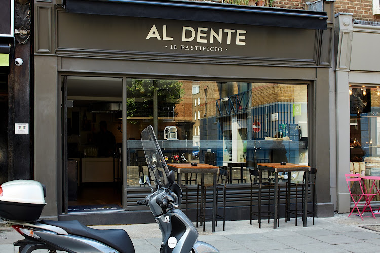 AL DENTE Goodge Street restaurant