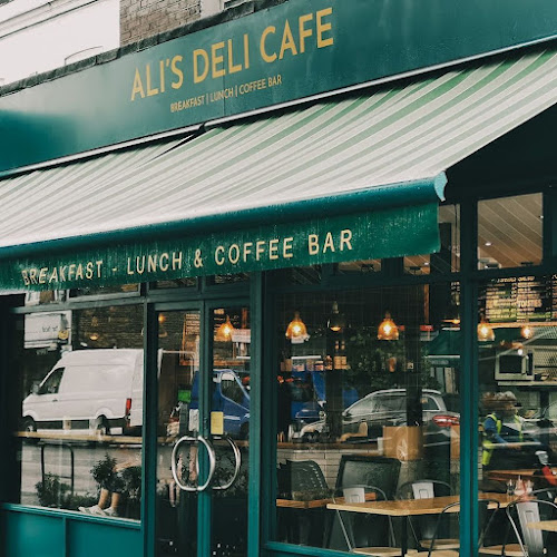 Ali’s Deli Cafe restaurant
