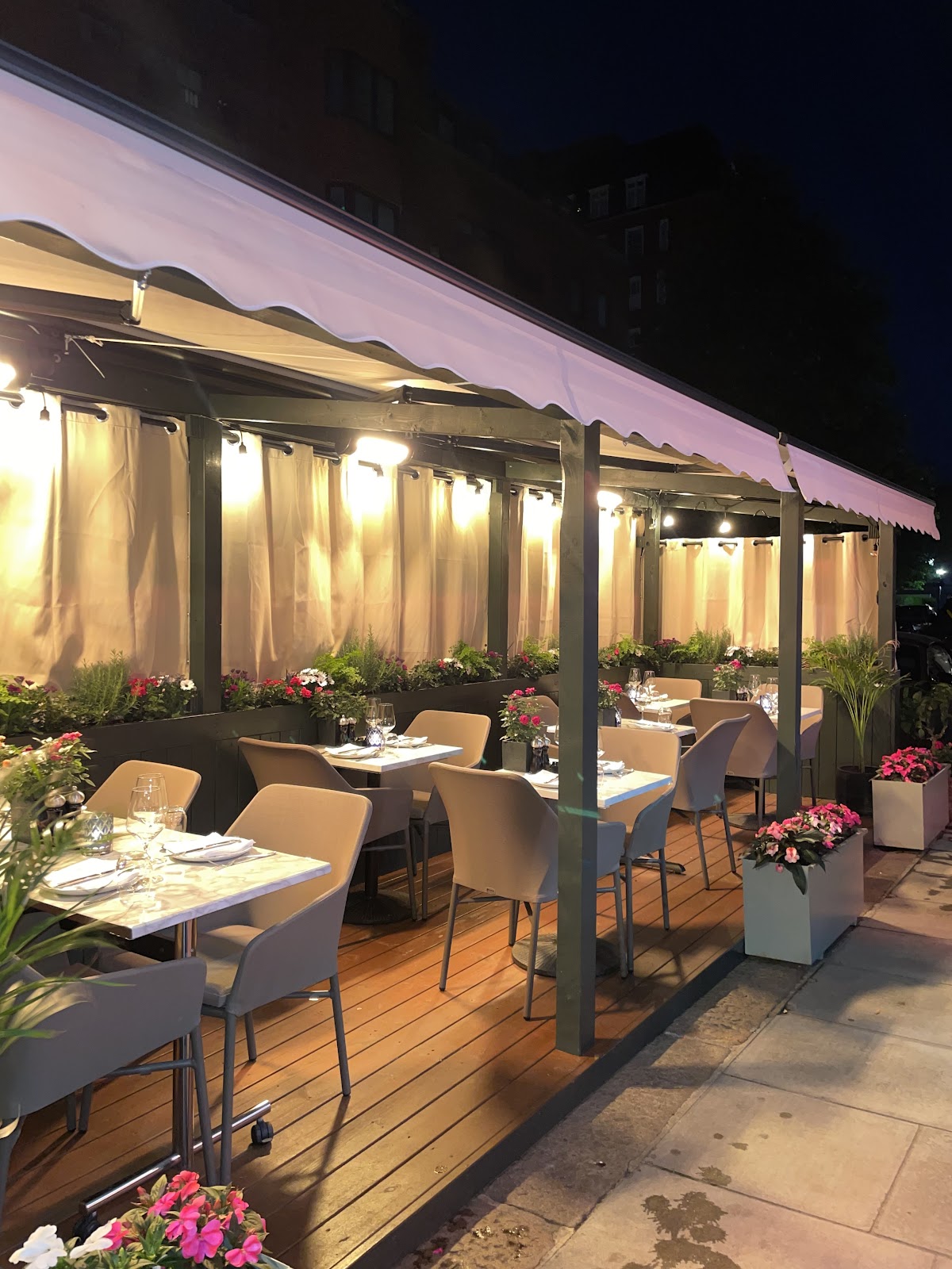 Amelia’s restaurant