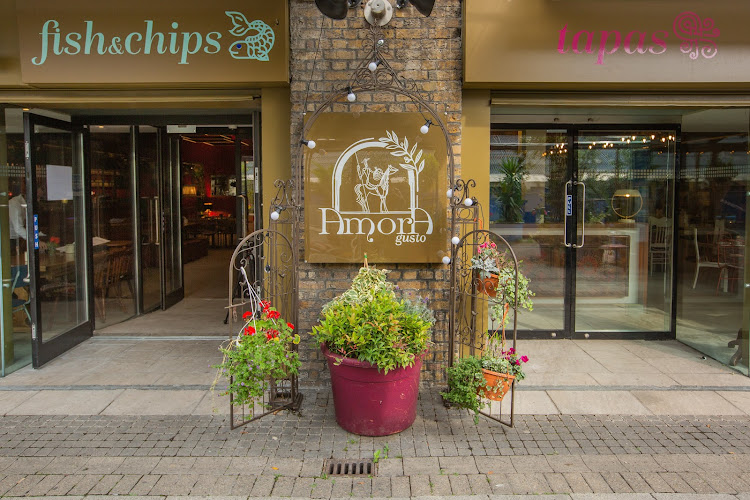 Amora Gusto Tapas & Bar restaurant