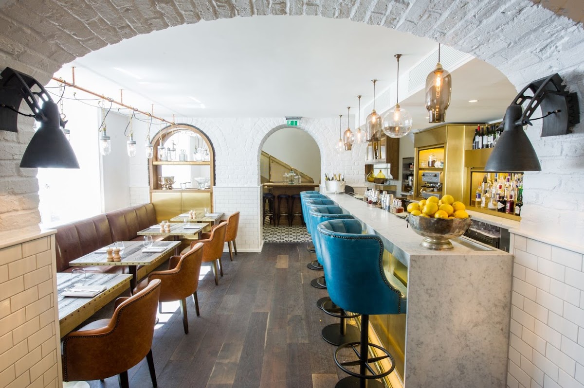Apero Restaurant & Bar restaurant