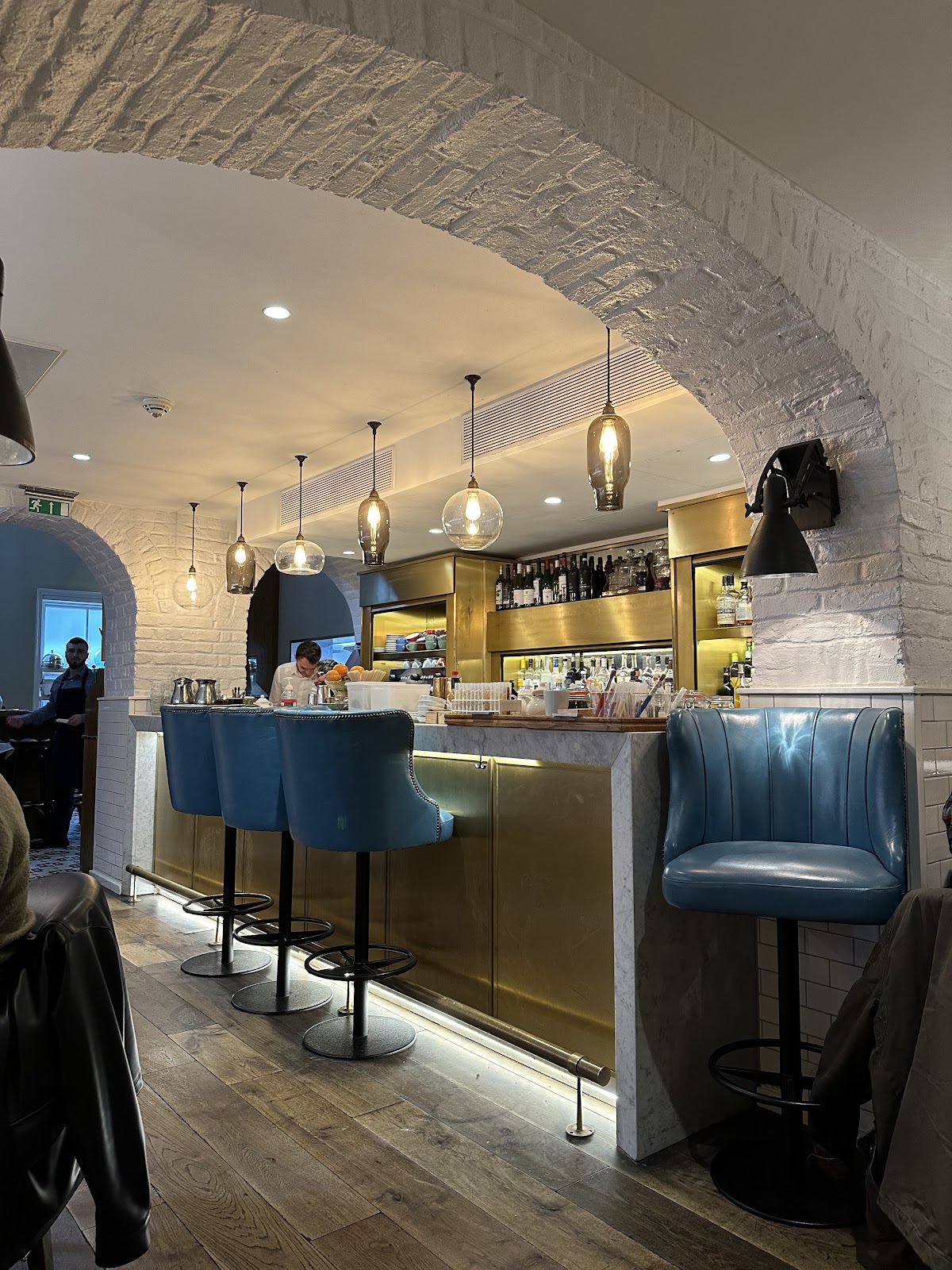 Apero Restaurant & Bar — photo 3