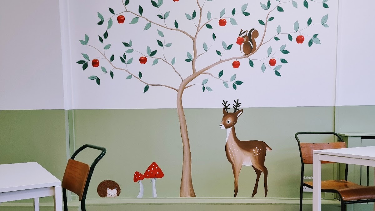 Apple Tree Childrens Cafe — photo 3