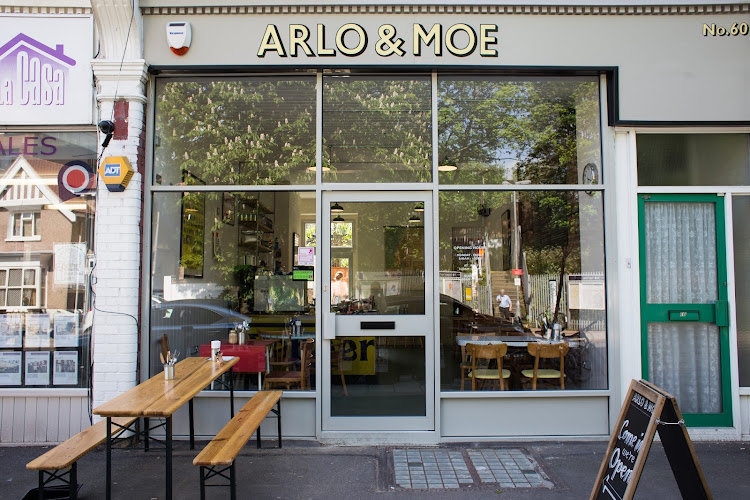 Arlo & Moe HG restaurant