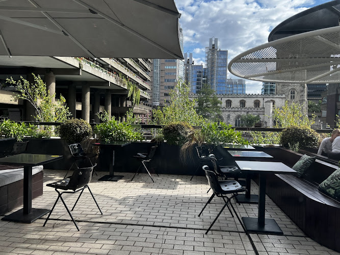 Barbican Bar & Grill by Searcys restaurant