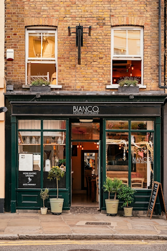 Bianco43 Greenwich restaurant