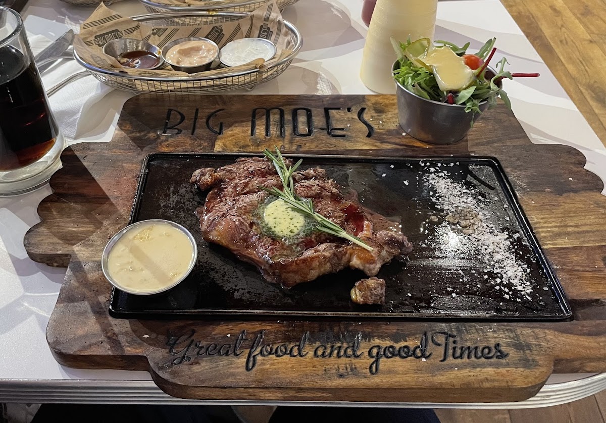Big Moe's Diner Wembley — photo 3