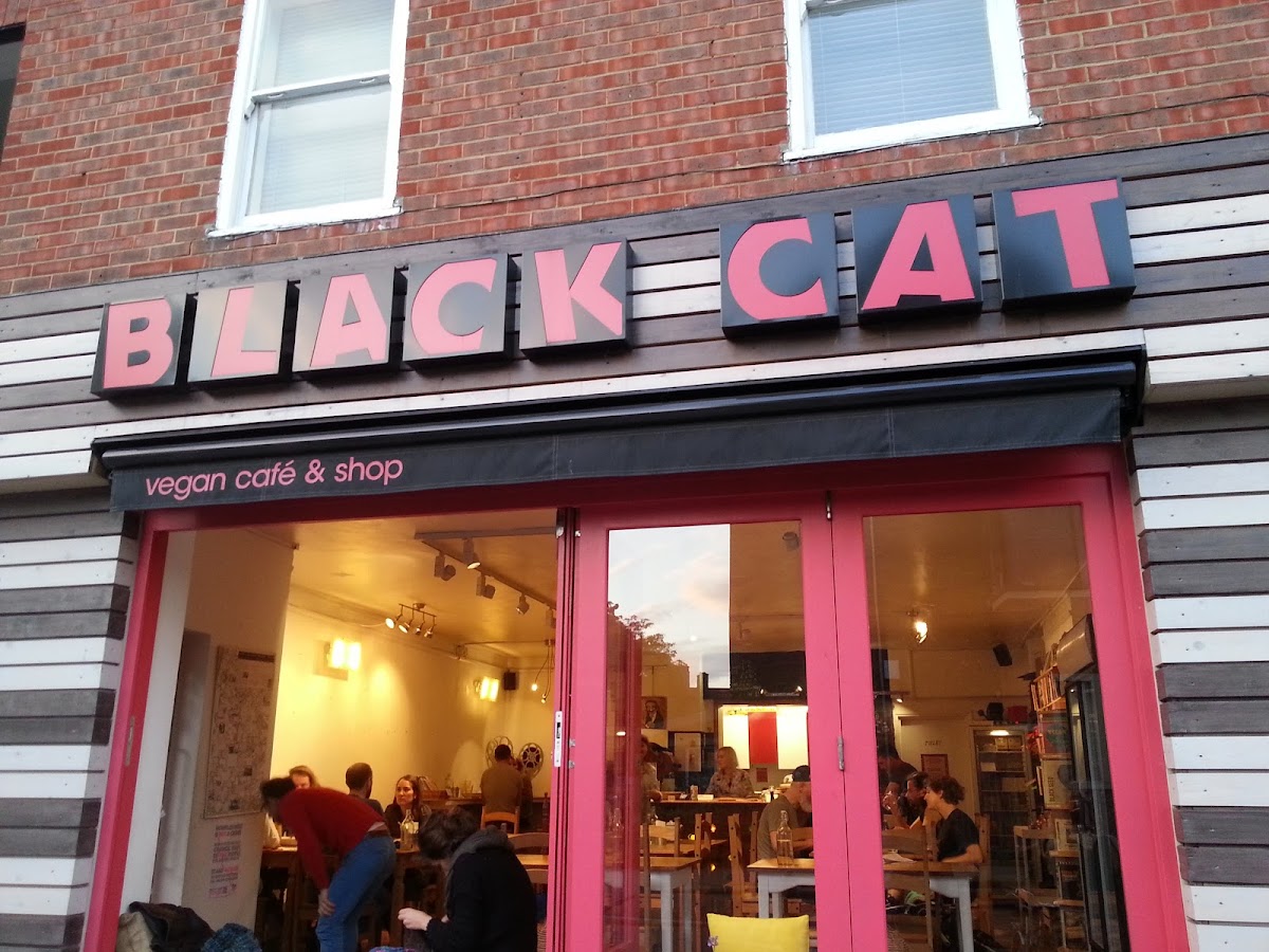 Black Cat café restaurant