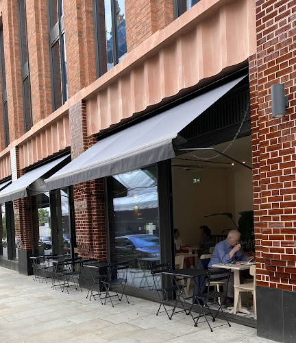bonbon restaurant