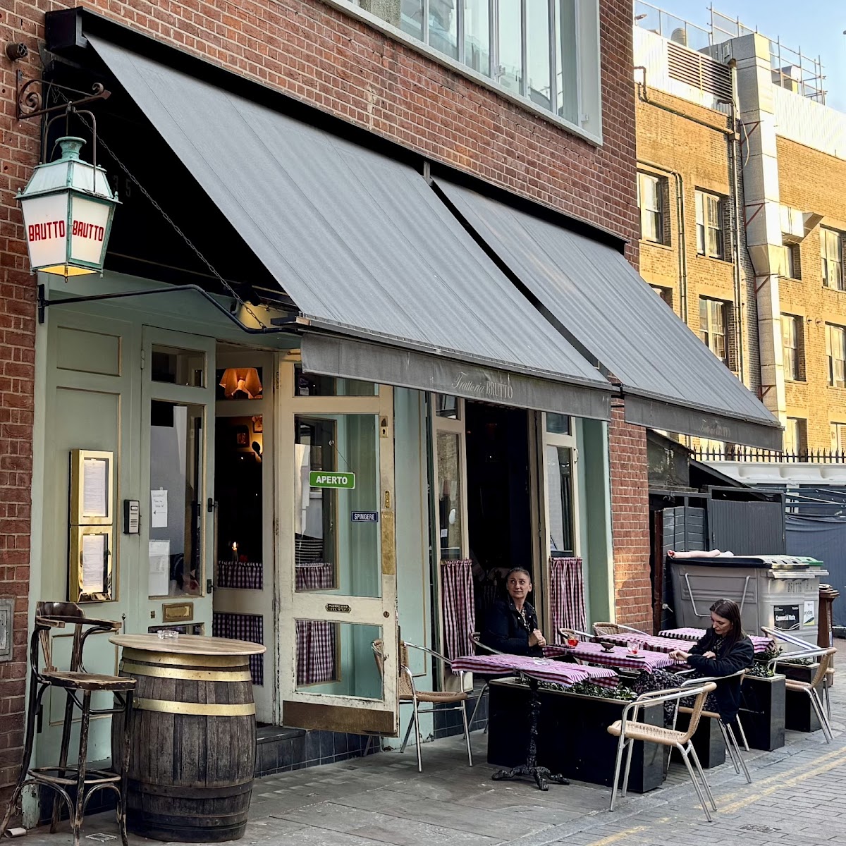 Brutto restaurant