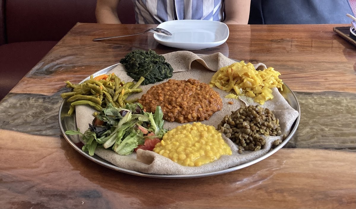 Buna Ethiopian Restaurant — photo 3