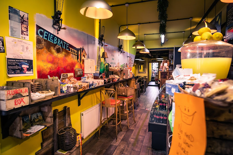 Cafe Lemon restaurant