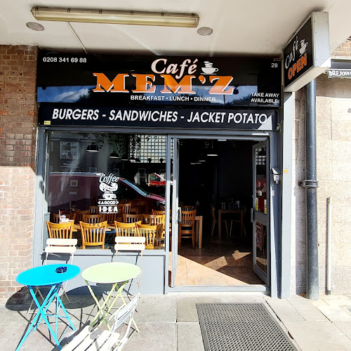 Cafe Mem'z restaurant