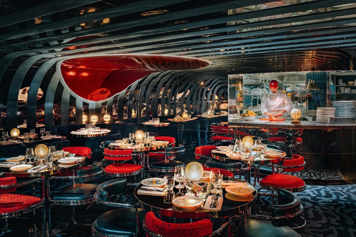 Carlotta restaurant