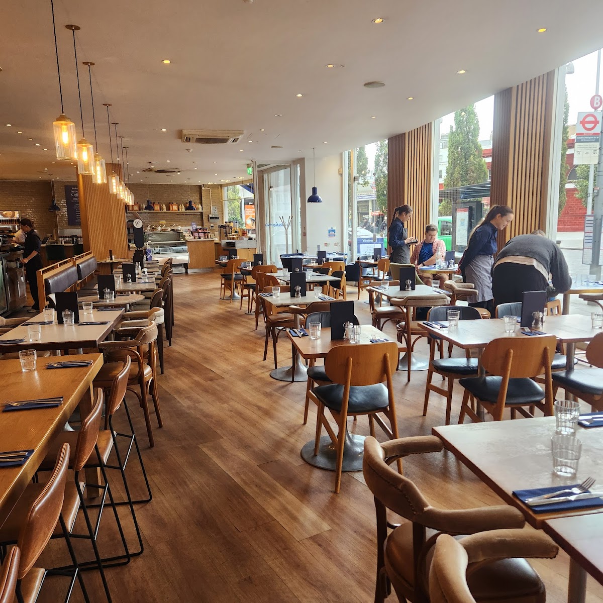 Carluccio's — photo 3