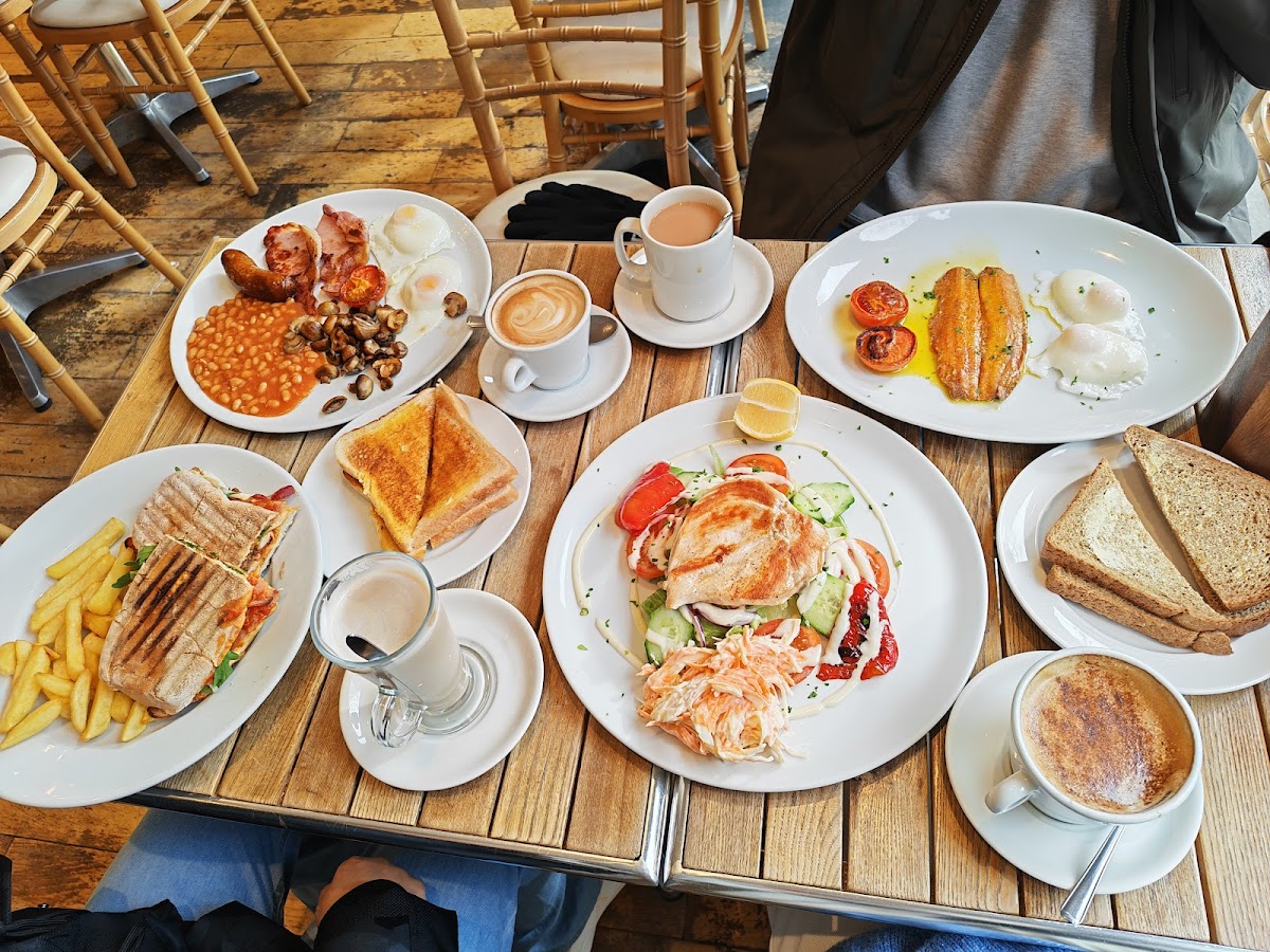 Casa Fabrizi (formerly Alpino Cafe) — photo 3