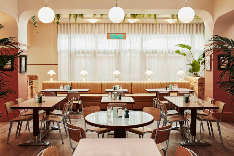 Chet's restaurant