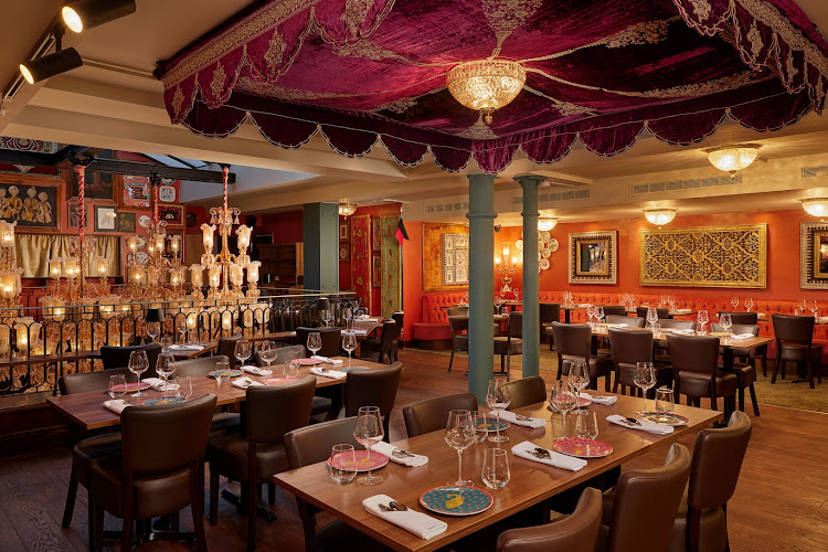 Colonel Saab Trafalgar Square restaurant