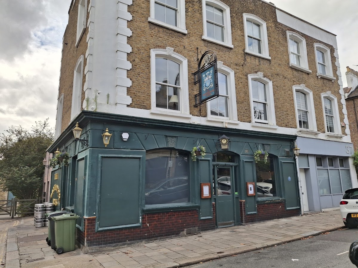Dartmouth Arms — photo 3