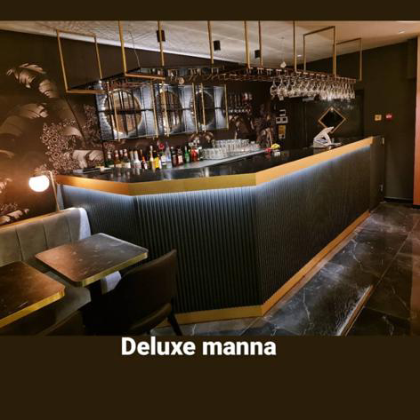 Deluxe manna restaurant