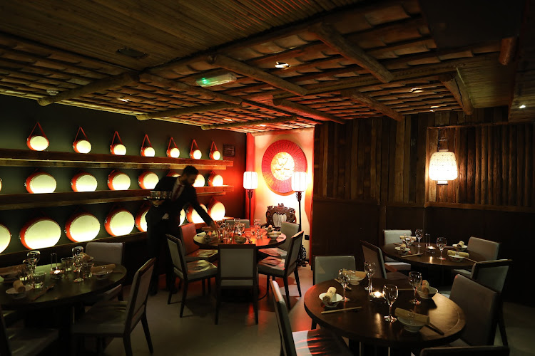 Dragon Inn Club restaurant