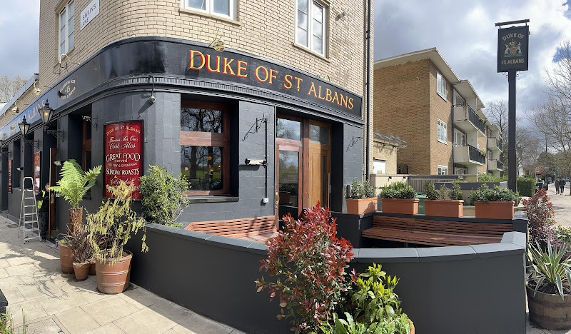 Duke of St Albans restaurant