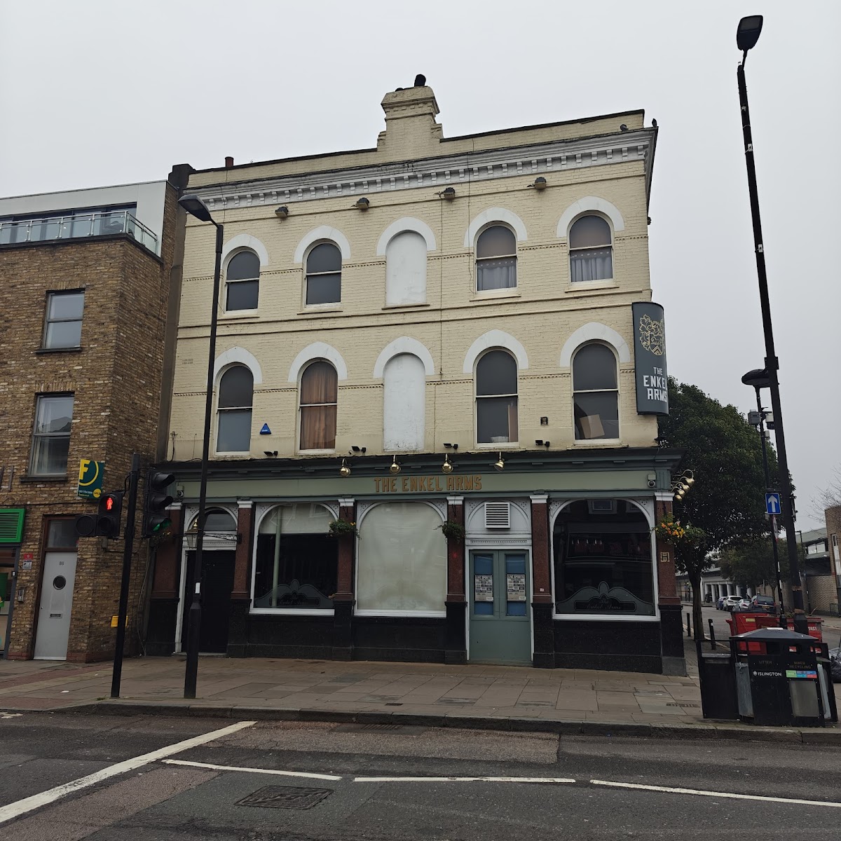 Enkel Arms — photo 3
