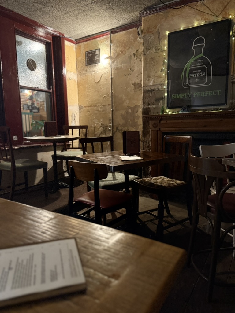 Essential Vegan @ Ten to One Bar restaurant