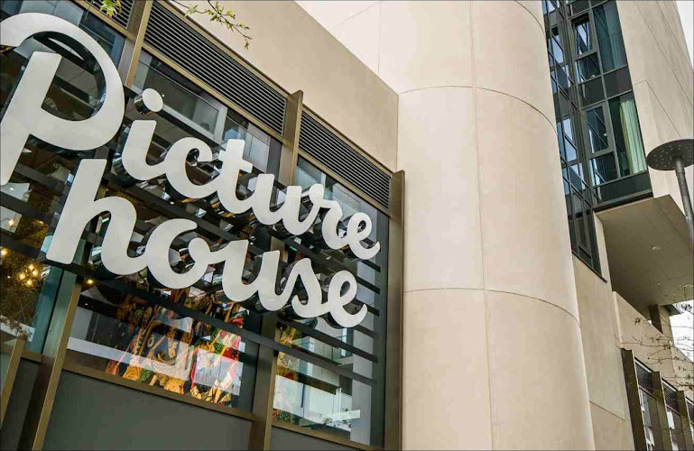 Finsbury Park Picturehouse restaurant