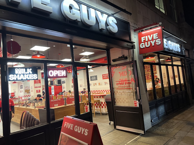 Five Guys Burgers and Fries Oxford Circus restaurant