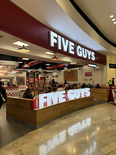 Five Guys Burgers and Fries Wandsworth restaurant