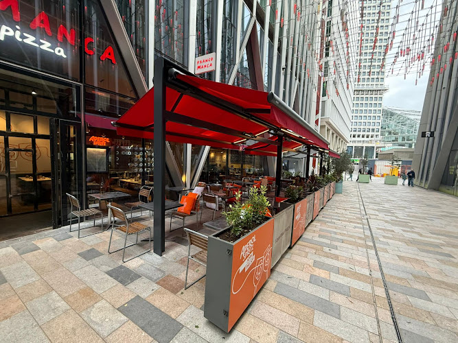 Franco Manca Victoria restaurant