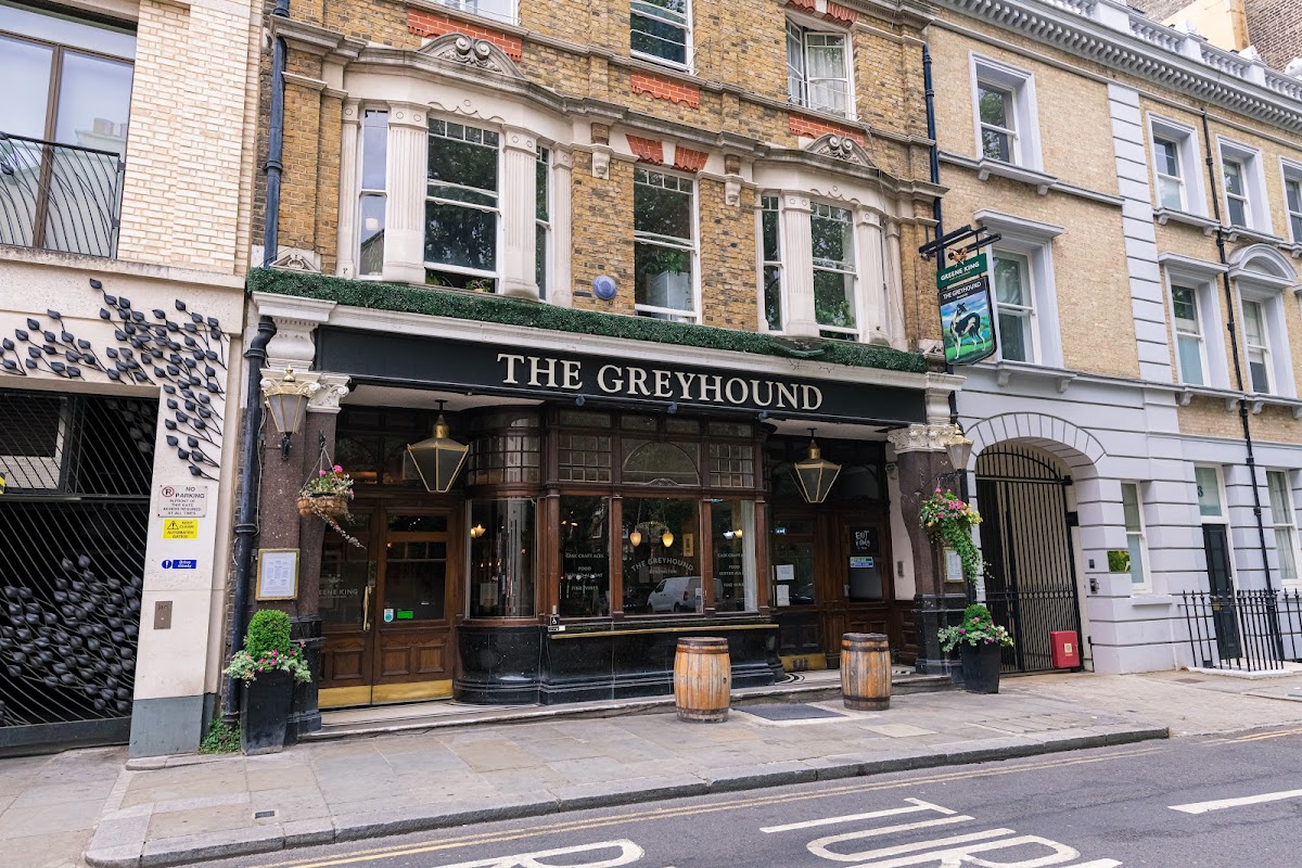 Greyhound restaurant
