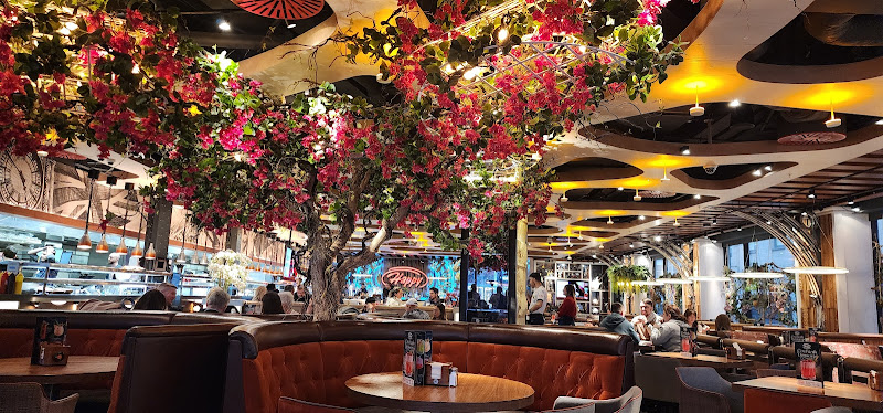 Happy Cafe restaurant