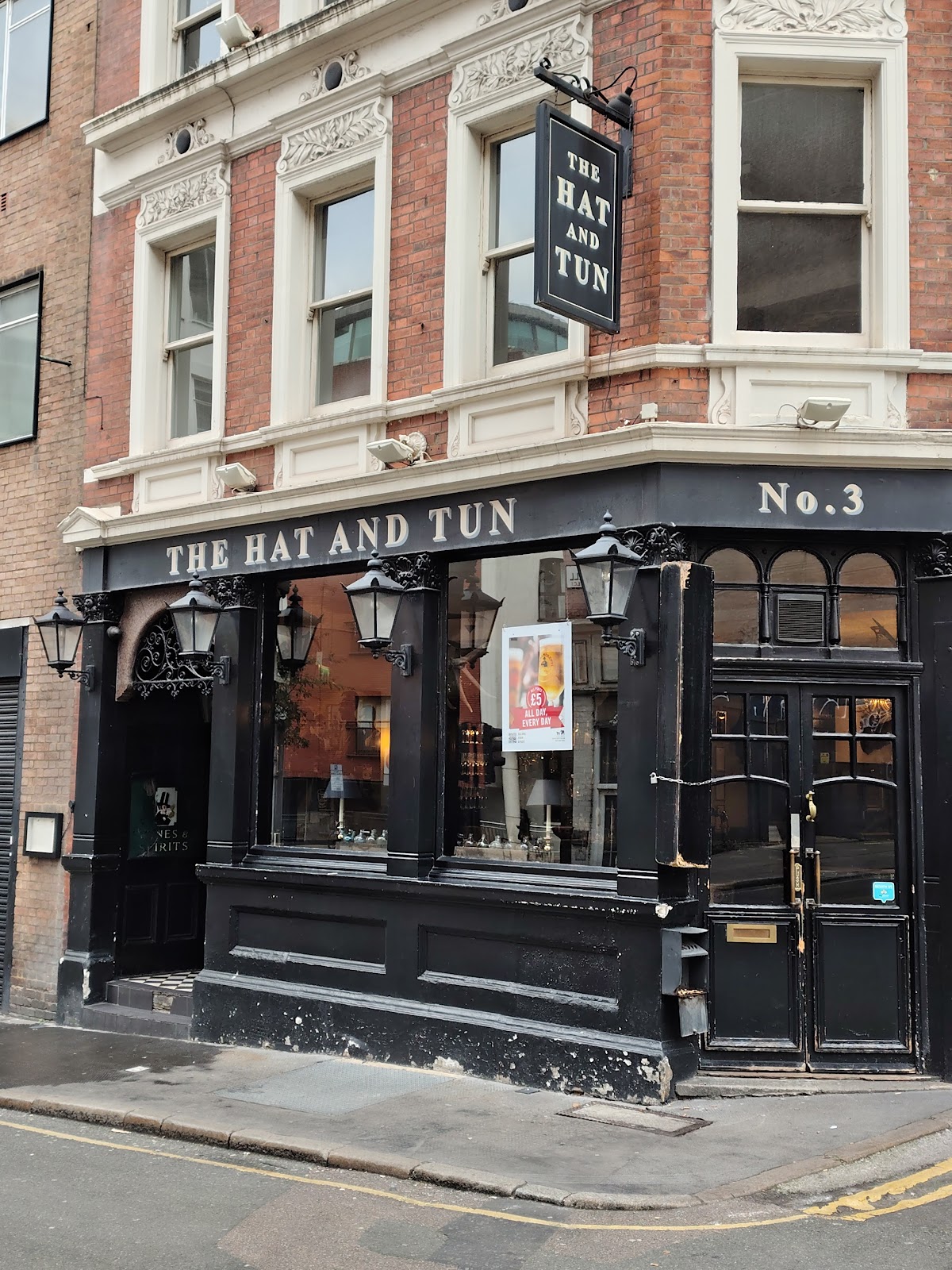 Hat & Tun restaurant