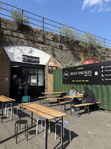 Holy Smokes BBQ London restaurant