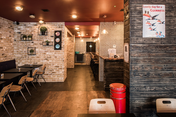 Hummus Bar Hendon restaurant