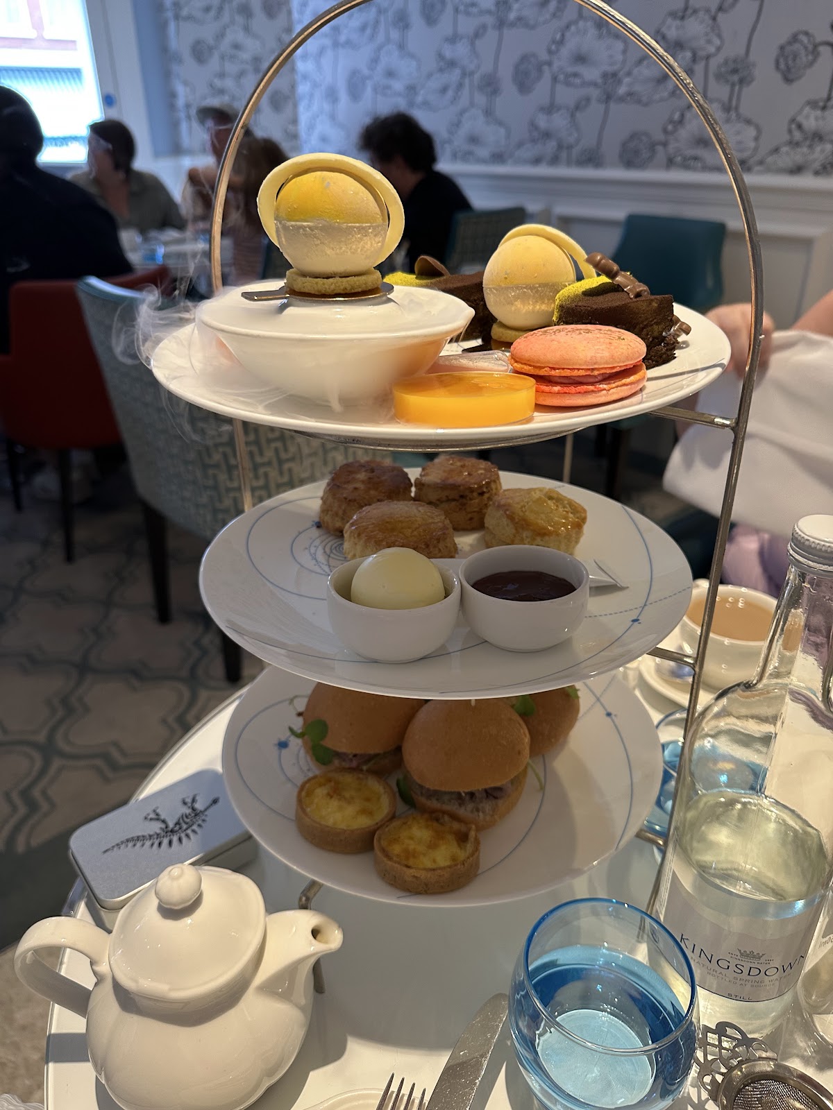 Jurassic Afternoon Tea at Apero (at The Ampersand Hotel) — photo 3