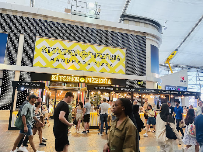 Kitchen Pizzeria restaurant