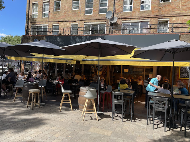La Bodega restaurant