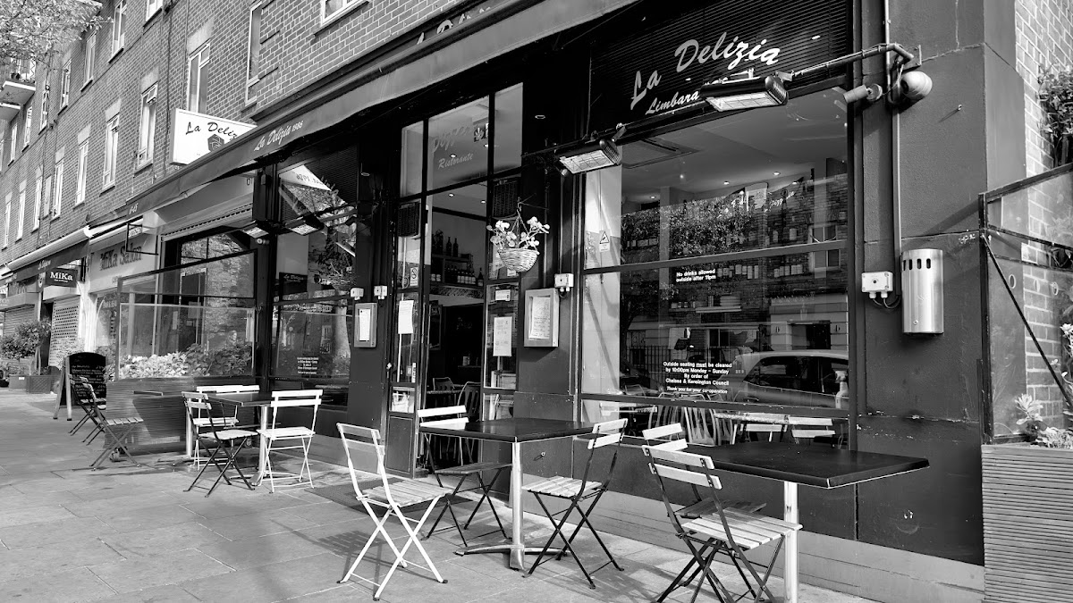 La Delizia 1986 restaurant