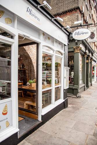 La Mia Mamma King's Road restaurant