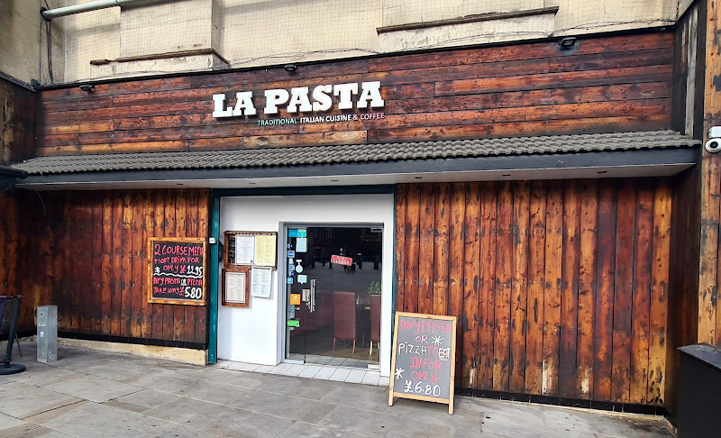La Pasta restaurant