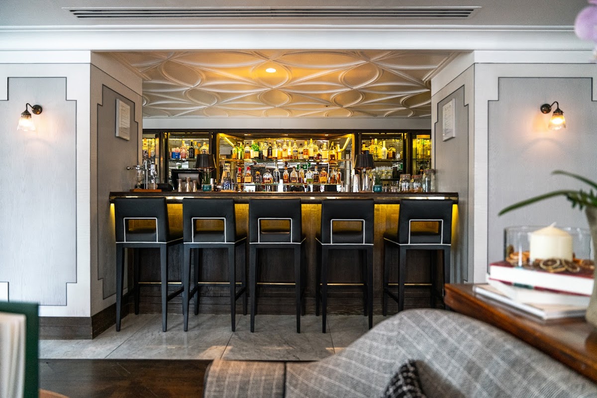 Lanes of London restaurant