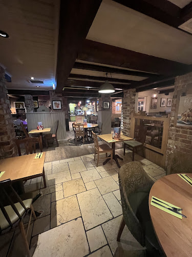 Larkswood Harvester restaurant