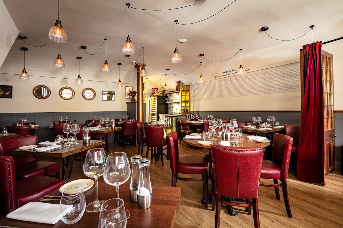Les 2 Garçons restaurant