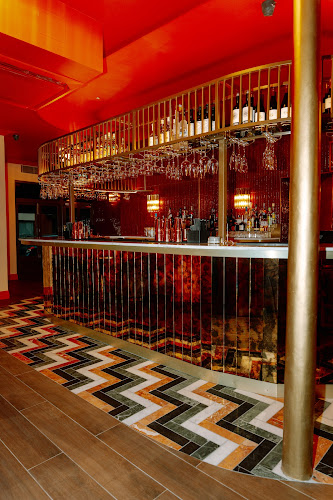 ŌMÍ restaurant