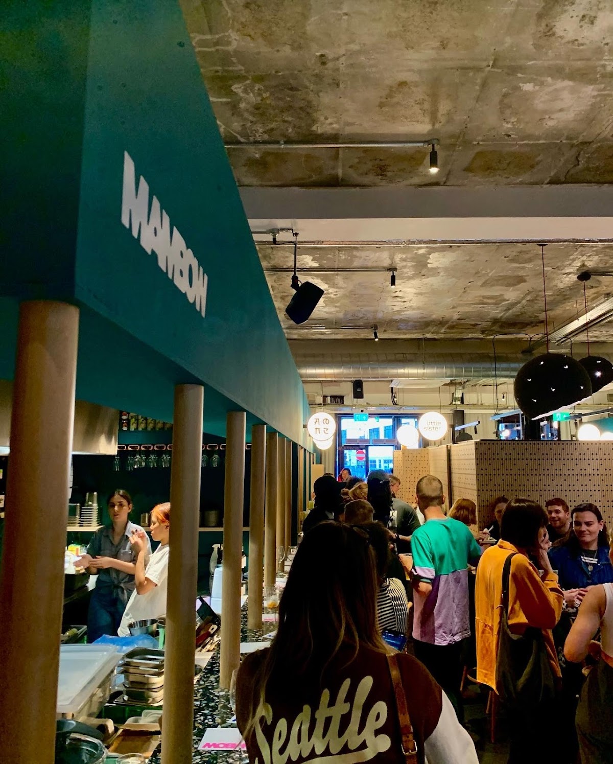 Mambow restaurant